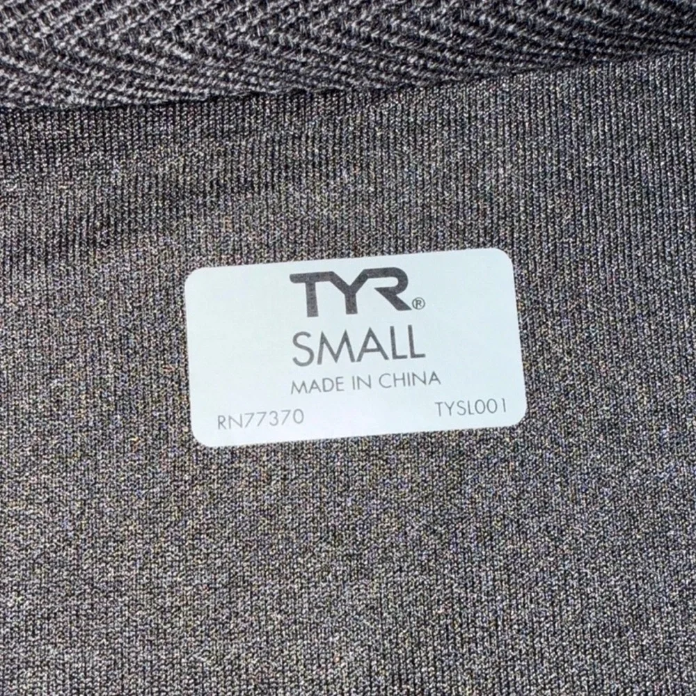 ⭐️TYR Charcoal Full-Zip Hoodie - Picture 6 of 7